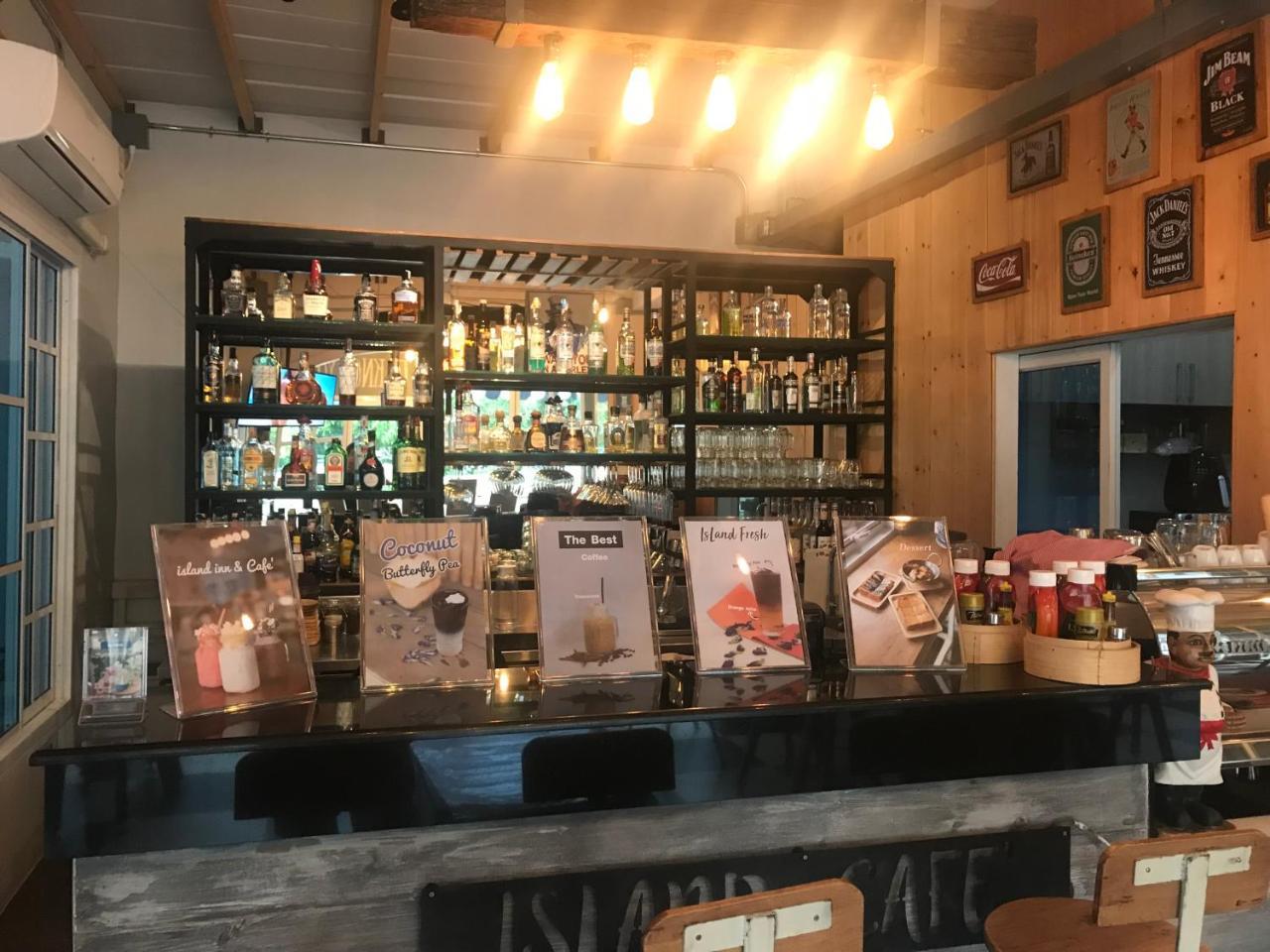 Island Inn Ko Lan Eksteriør bilde