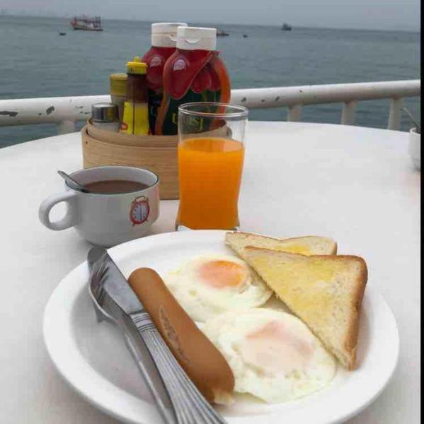 Island Inn Ko Lan Eksteriør bilde